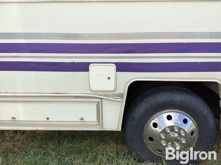 1991-ford-e350-image-19