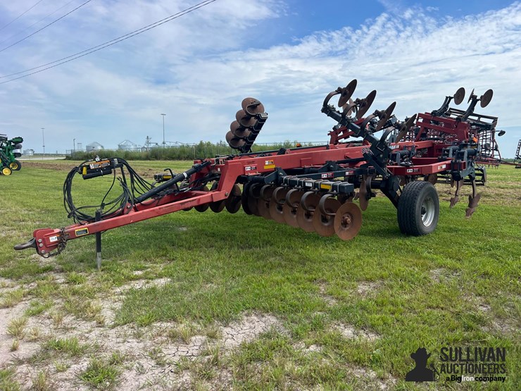 2010-case-ih-2010-image-1