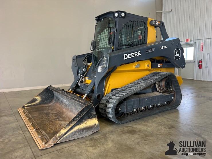 2021-deere-333g-image-1