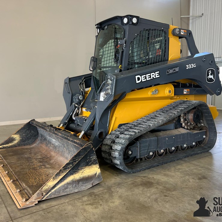 2021 DEERE 333G