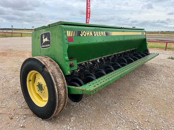 john-deere-452-image-11