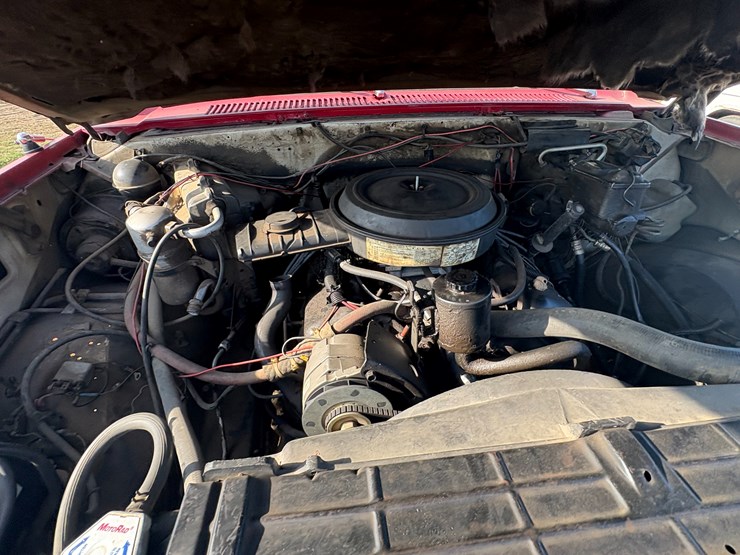 #88-•-#25032-•-1983-gmc-c/k-4x4-t/a-crew-cab-4x4-work-bed-truck-vin:-1gdjk33w0ds511665-image-18
