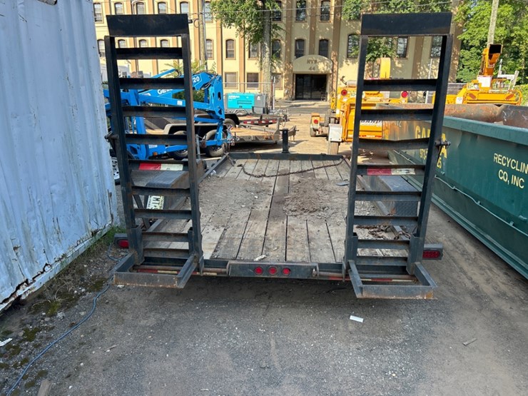 kaufman-14'-tandem-equipment-trailer-image-7