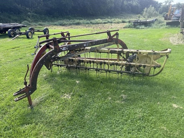 new-holland-256-image-1