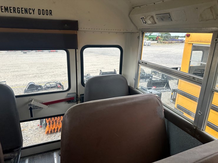 #21-•-#23872-•-2002-international-genesis-school-bus-vin:-1hvbgaan22a916951-image-55