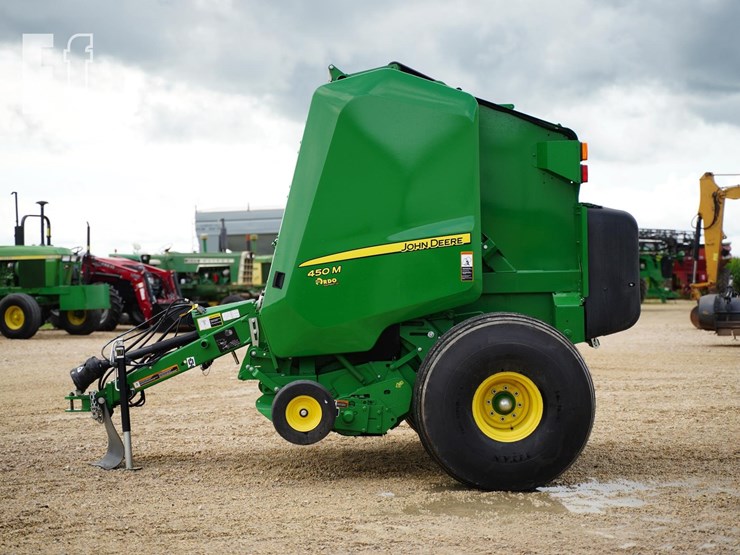 2023-john-deere-450m-image-8