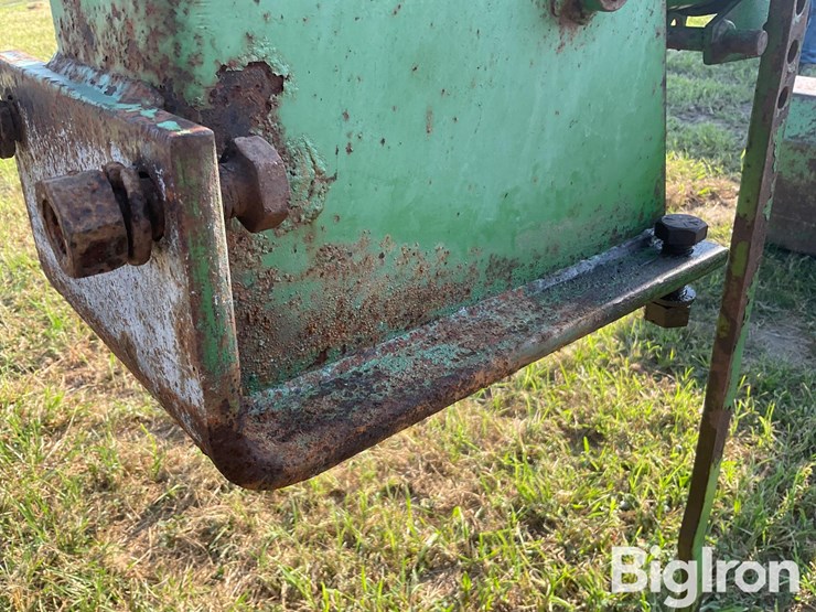john-deere-168-image-11