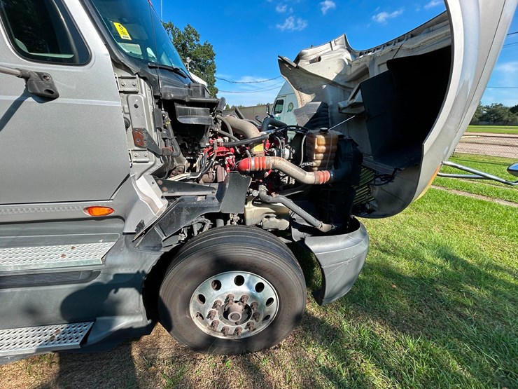 2017-international-prostar-image-82