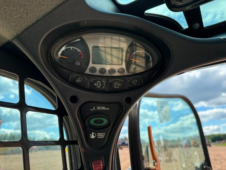2018-bobcat-s770-image-39