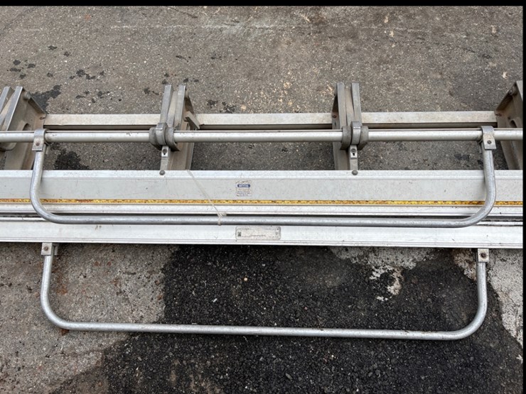 van-mark-industrial-metal-master-sheet-metal-brake-10'-6"-image-4