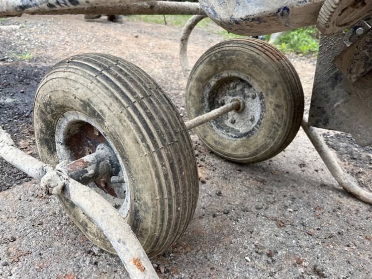 bon-#12-238-electric-concrete-wheelbarrow-mixer-image-8