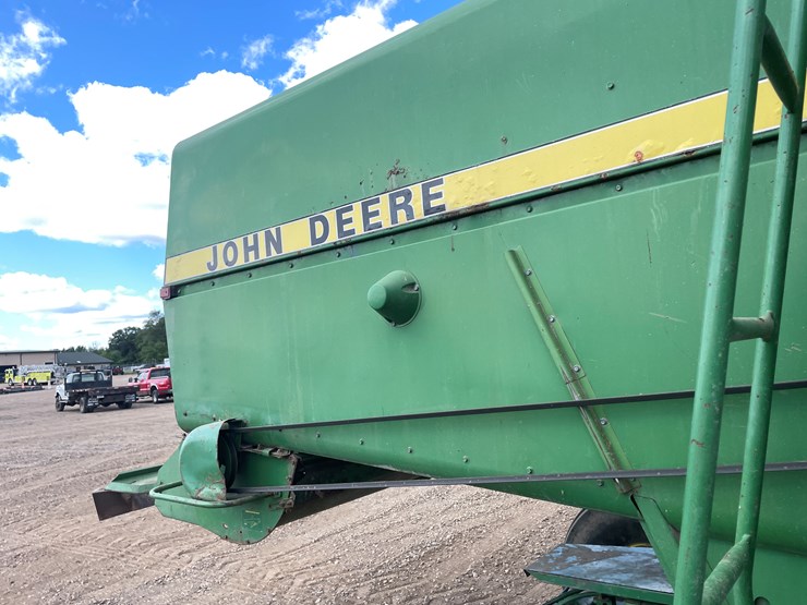 1988-john-deere-6620-image-13