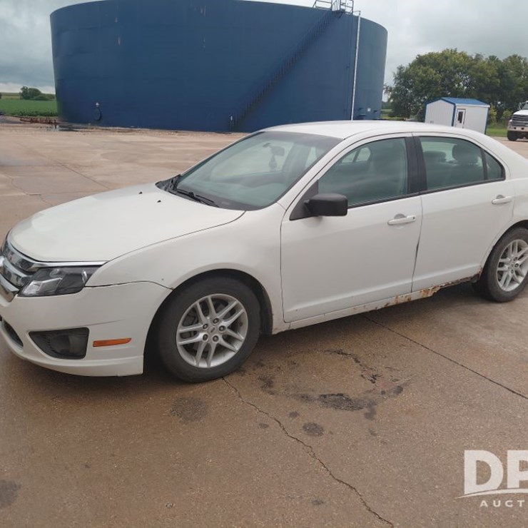 2012 Ford Fusion (PZ13777)