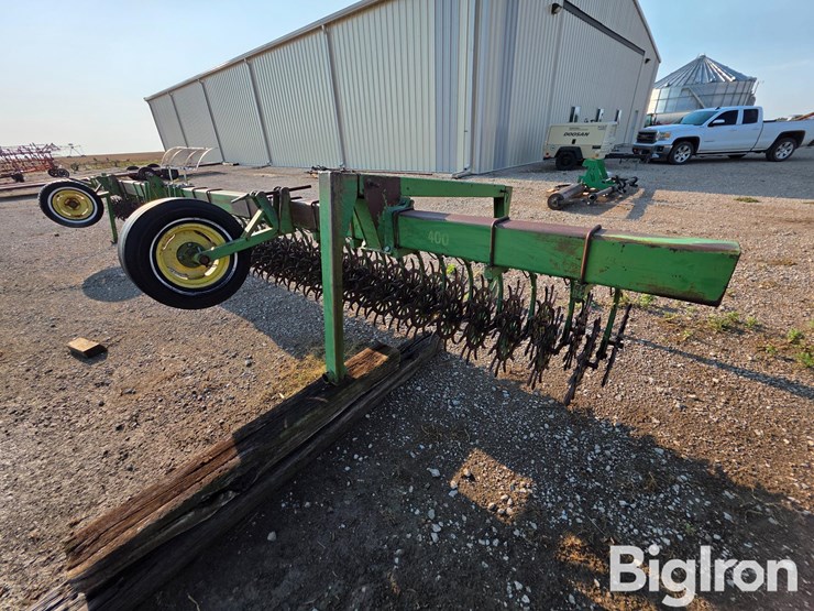 john-deere-400-image-5