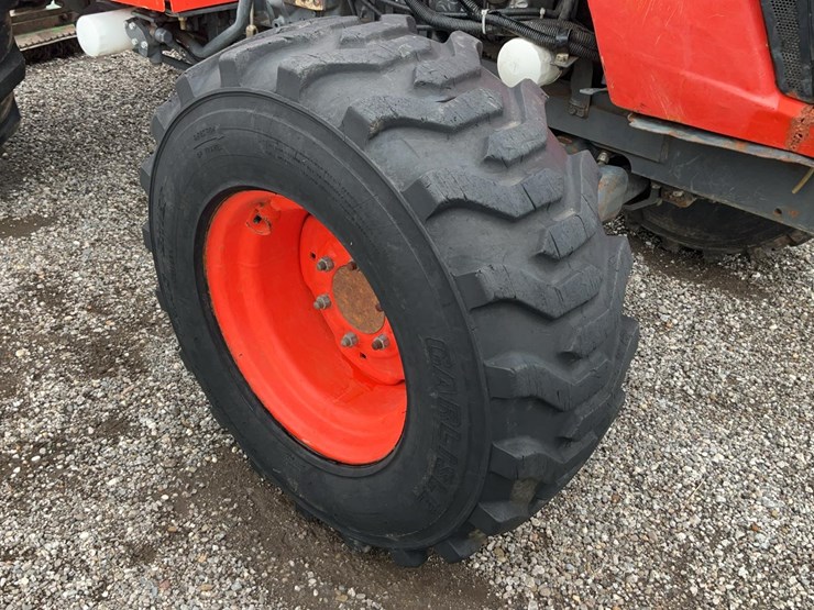 2016-kubota-mx5800-image-14
