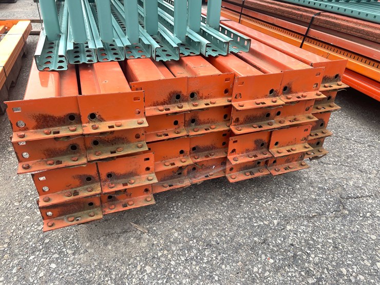 #8035-•-teardrop-pallet-racking-(o10)-image-8