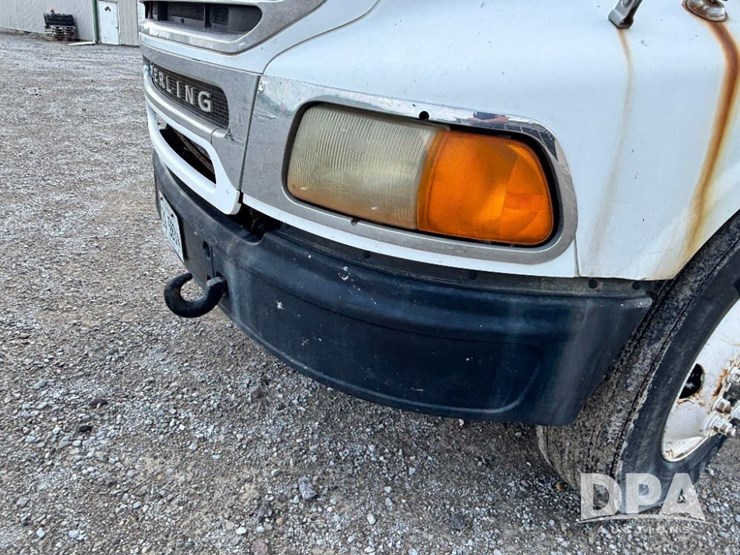 2005-sterling-dry-tender-truck-(gp11242,-unit-111565)-image-24