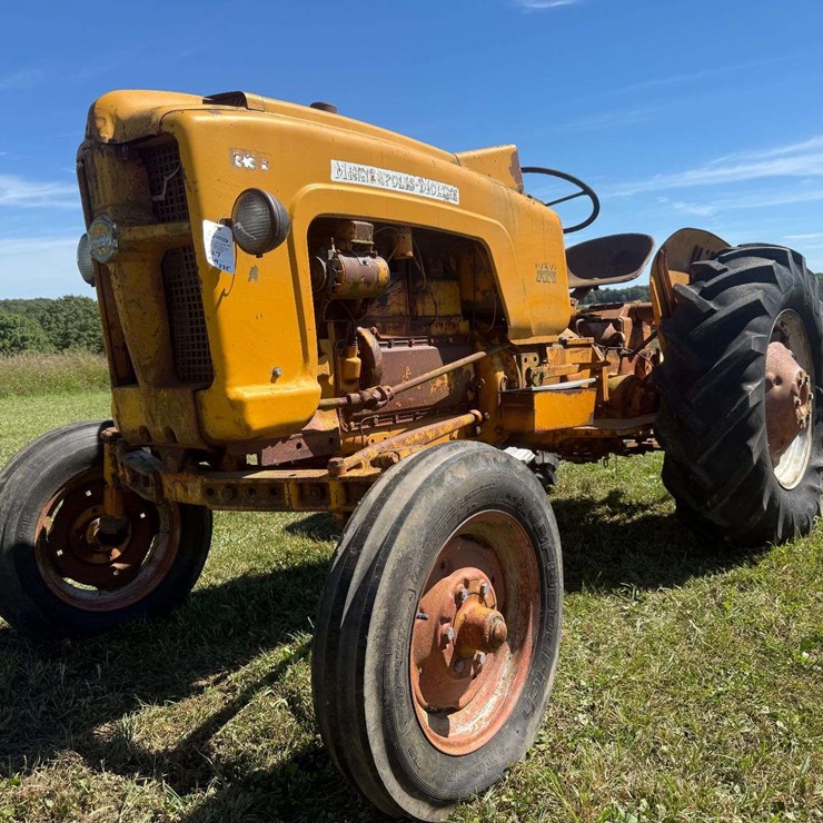 MINNEAPOLIS MOLINE 335