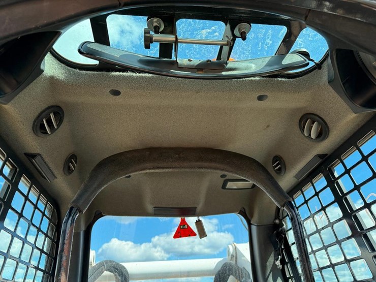 2018-bobcat-s770-image-30