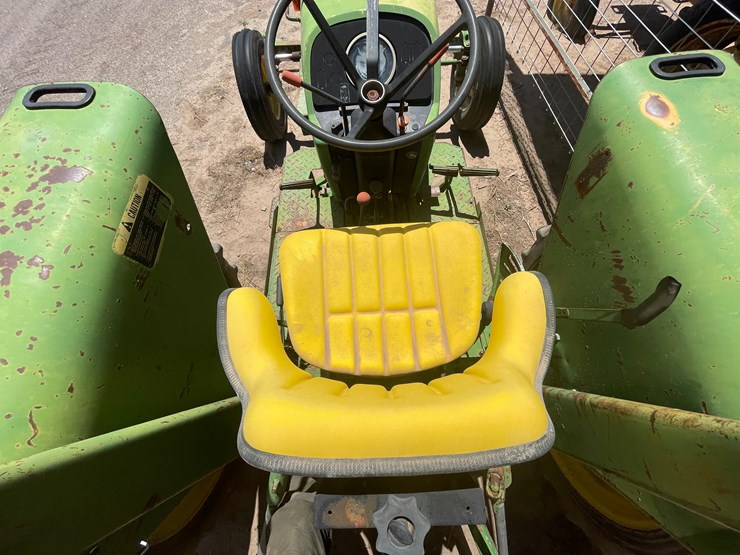 john-deere-2940-image-21