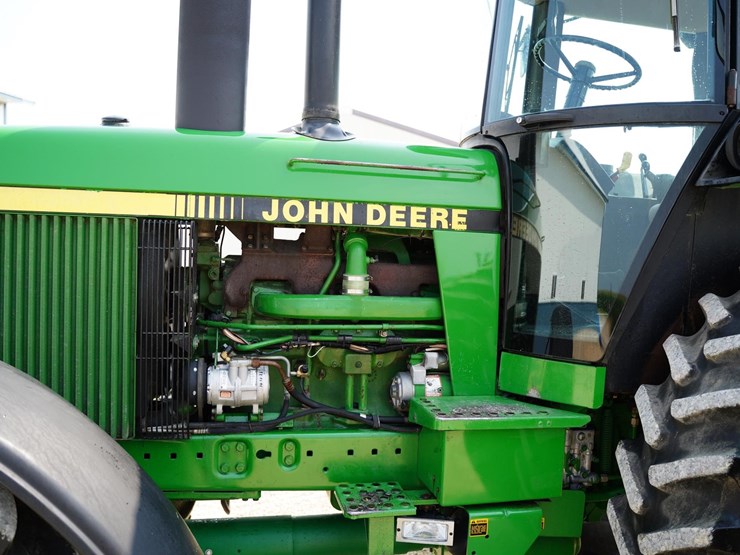 1989-john-deere-4455-image-10