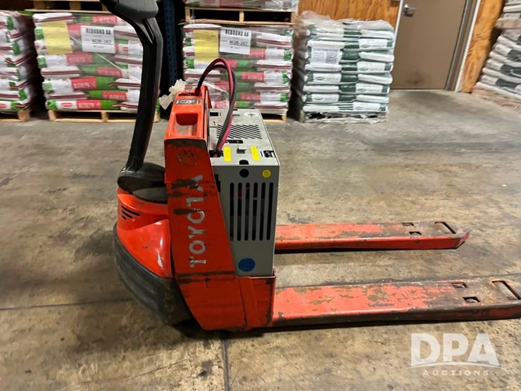 toyota-electric-forklift-(dr7822)-image-6
