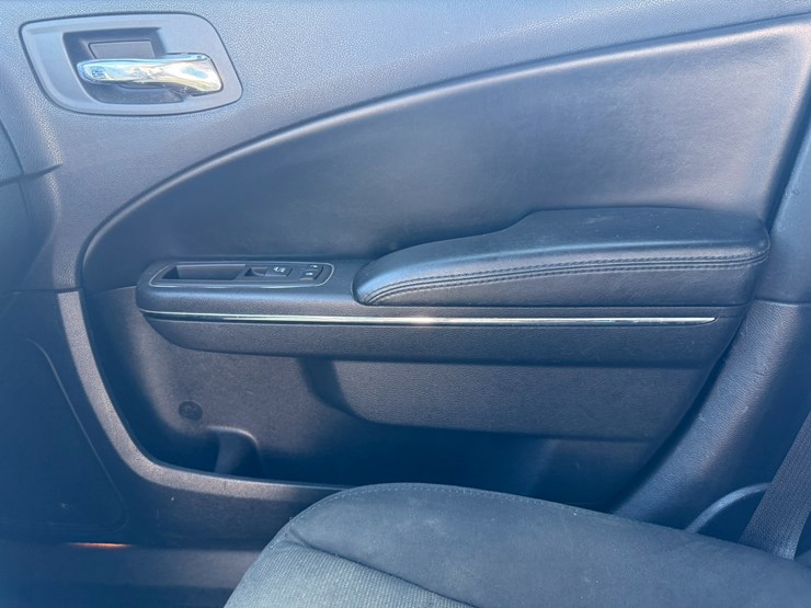 #10-•-#26540-•-2015-dodge-charger-sedan-vin:-2c3cdxat6fh125756-image-39