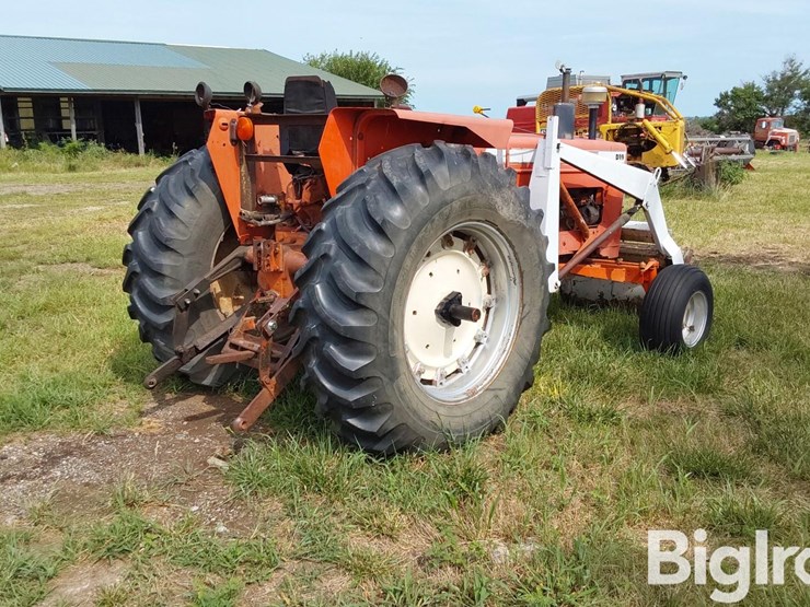1961-allis-chalmers-d19-image-5
