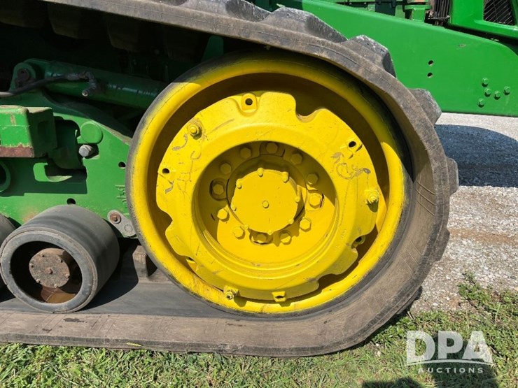 2010-john-deere-9530t-image-35