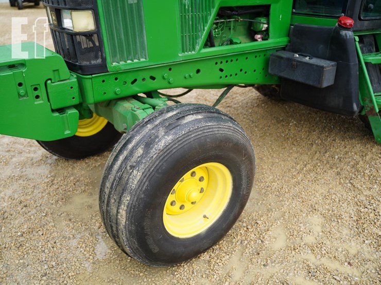 john-deere-7410-image-12