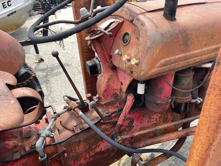 ford-tractor-image-12