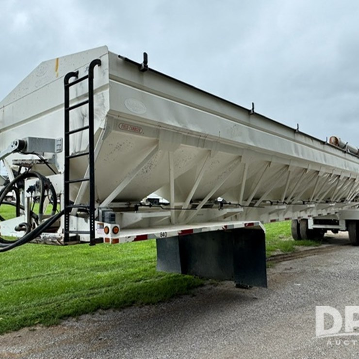 2015 Ray-Man Dry Fertilizer Trailer (ED5162)