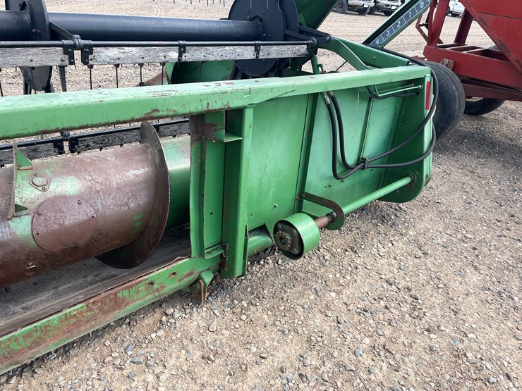 2016-john-deere-216-image-16