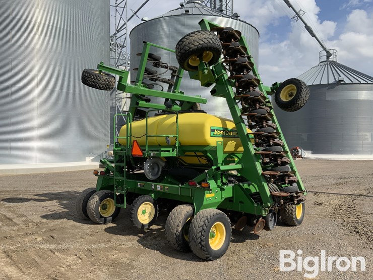 2005-john-deere-1690-ccs-image-5