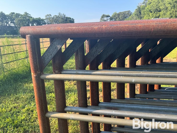 freestanding-panels-w/gate-image-17