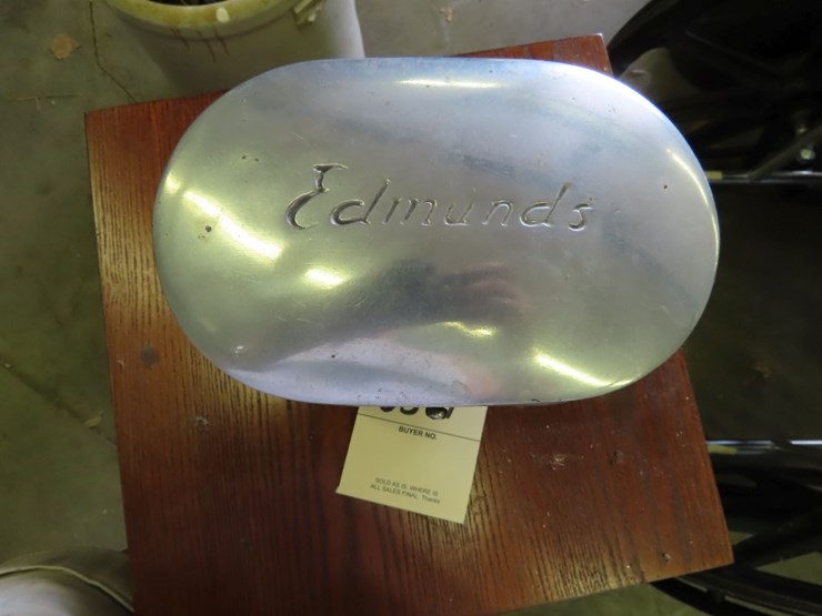 edmunds-flathead-small-air-cleaner-and-suicide-knob-image-2