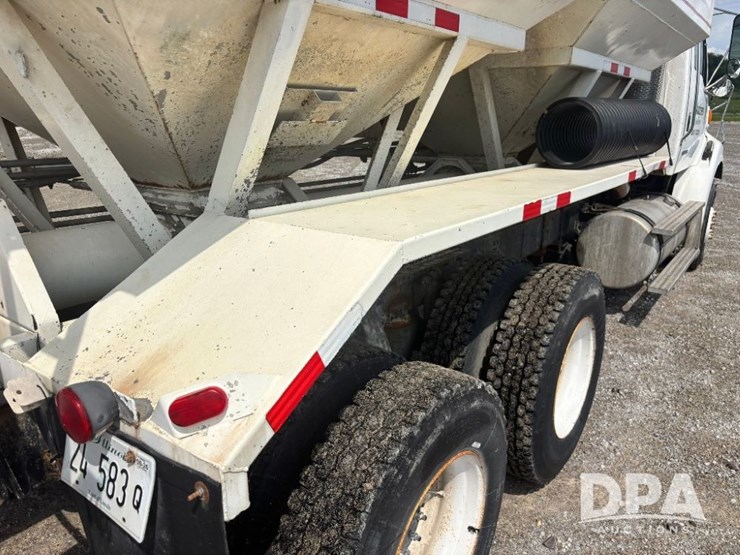 2005-sterling-dry-tender-truck-(gp11242,-unit-111565)-image-49