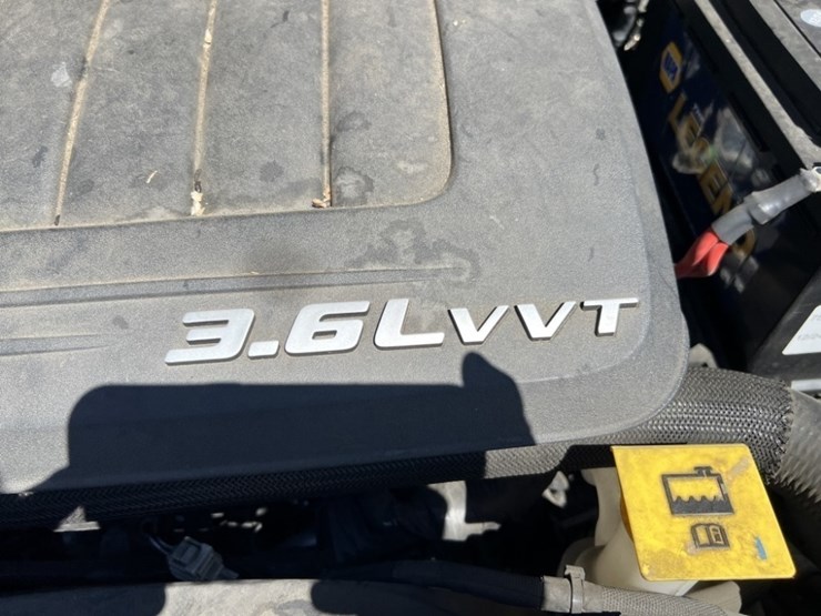 2013-ram-c/v-tradesman-image-36