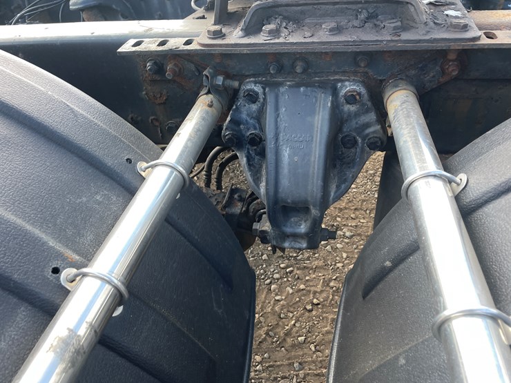 2012-kenworth-t660-image-9