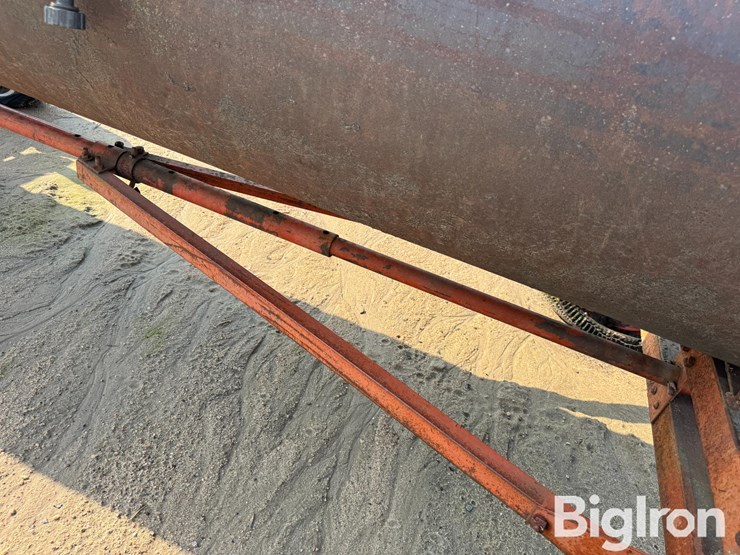 500-gal-propane-tank-trailer-image-11