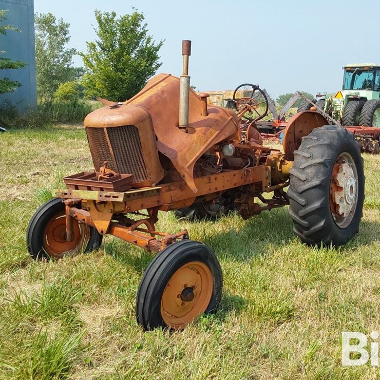 1953 ALLIS-CHALMERS WD