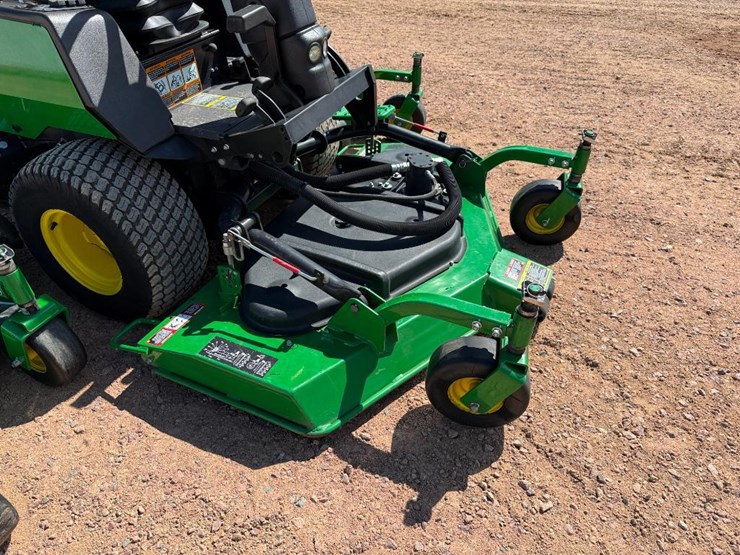 2022-john-deere-1600-image-13