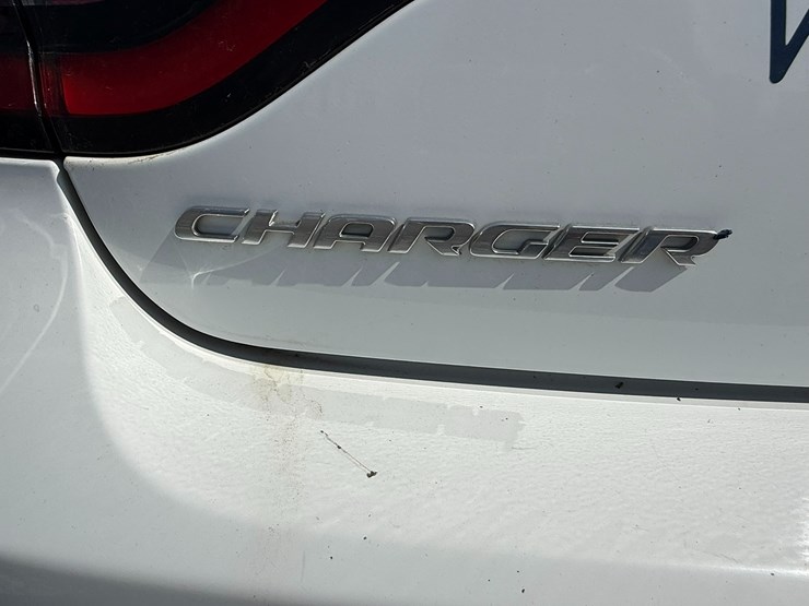 #14-•-#26458-•-2018-dodge-charger-sedan-2c3cdxat6jh212440-image-10