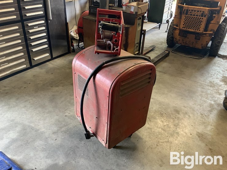 lincoln-idealarc-250-welder-image-7