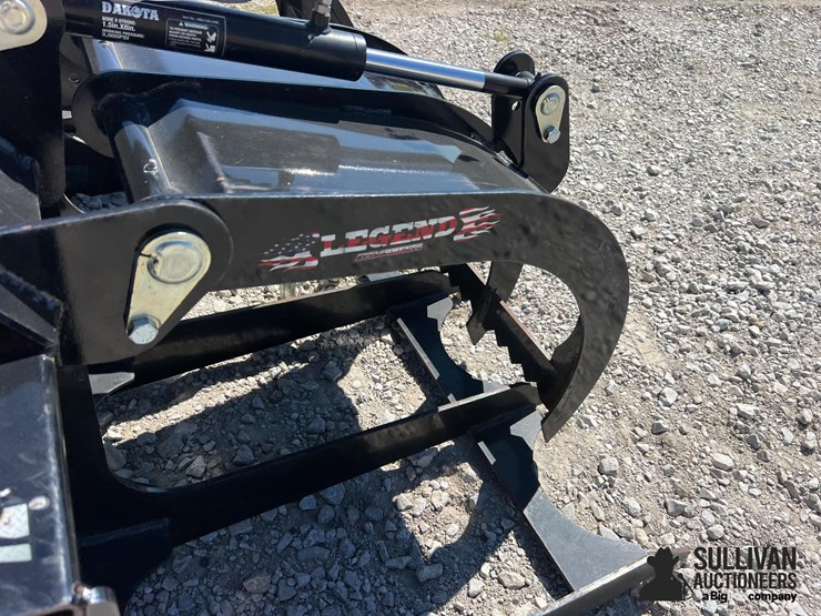 legend-72”-compact-skid-steer-grapple-image-18