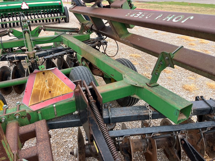 1989-john-deere-630-image-14