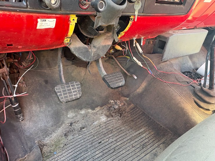 #89-•-#25029-•-inop-1987-gmc-c7-t/a-flat-bed-truck-vin:-1gdj7d1b9hv514155-image-45