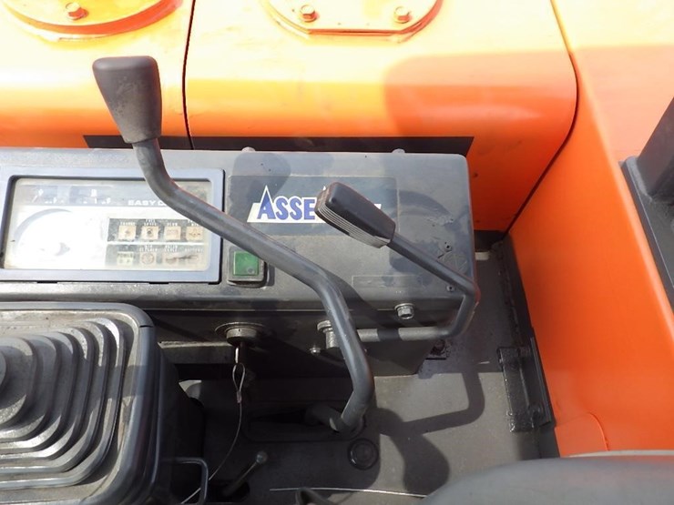 kubota-kh030-image-22