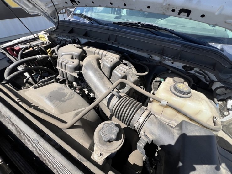 2015-ford-f350-image-12