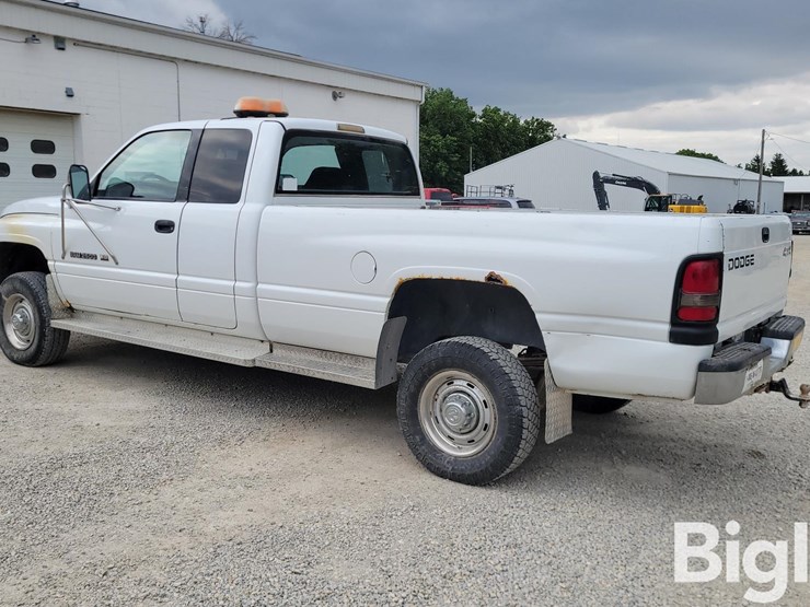 1999-dodge-ram-2500-image-7